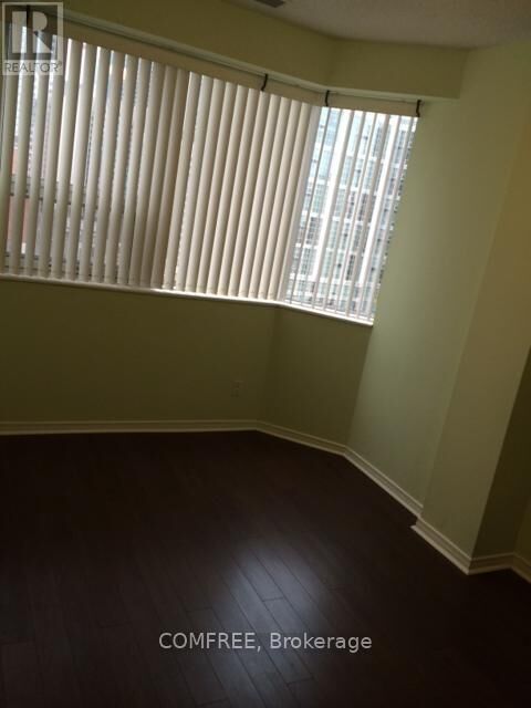 Property Photo:  393 King Street West 807  ON M5V 3G8 