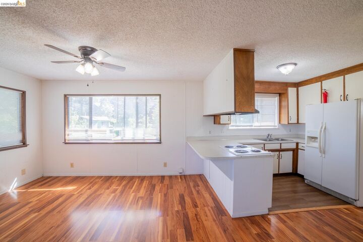 Property Photo:  23808 Leisure Dr  CA 95383 