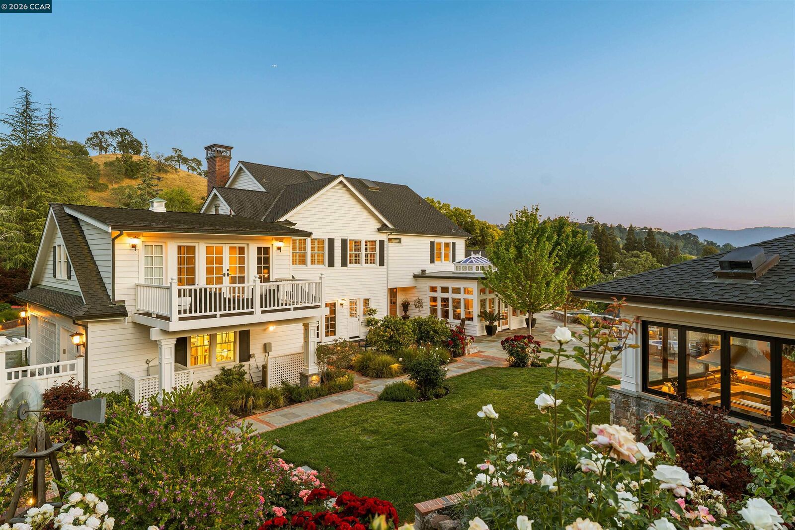 Property Photo:  298 Barrington Ln  CA 94507 