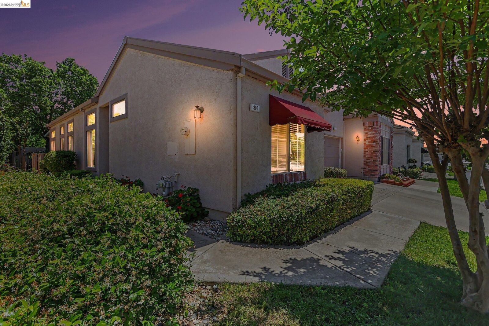 Property Photo:  300 Winesap Dr  CA 94513 