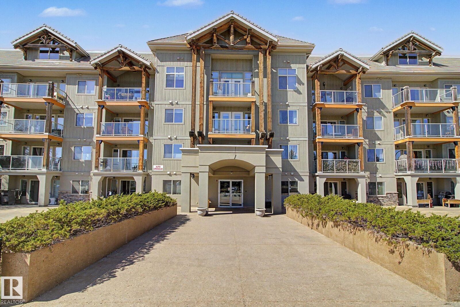 Property Photo:  278 Suder Greens Drive NW 204  AB T6T 6V6 