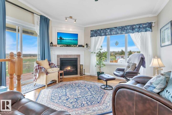 Property Photo:  461032 Hwy 13 513  AB T0C 0T0 