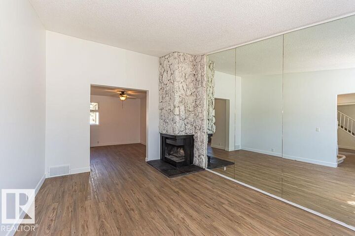 Property Photo:  1035 Village Drive  AB T8A 4L4 