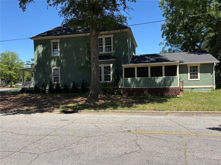 Property Photo: 430 Broad Street GA 30223