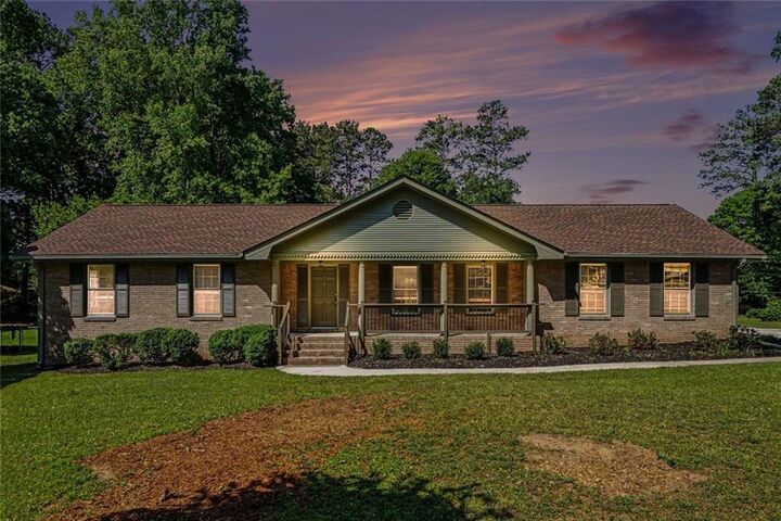 Property Photo: 1697 Fremont Drive SW GA 30087