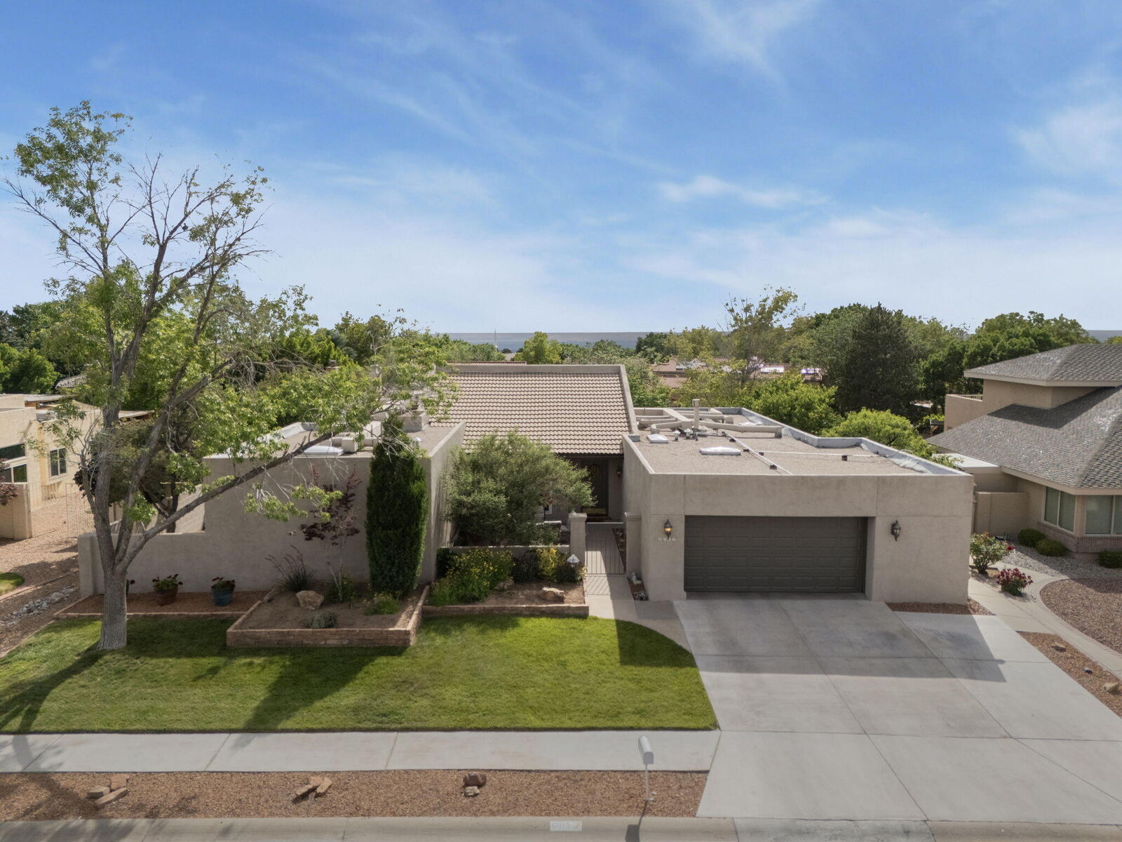 Property Photo:  6013 Papaya Place NE  NM 87111 