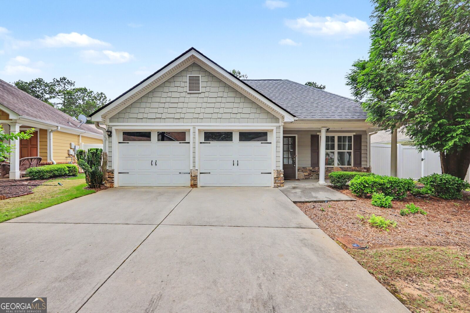 Property Photo: 156 Cottage Club Drive GA 30248