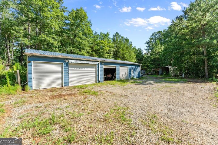 Property Photo:  7095 Cogburn Road  GA 30028 