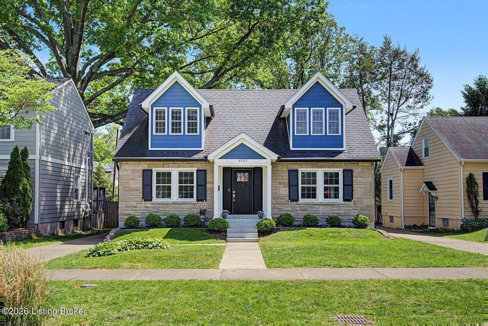 Property Photo:  4022 Hycliffe Ave  KY 40207 