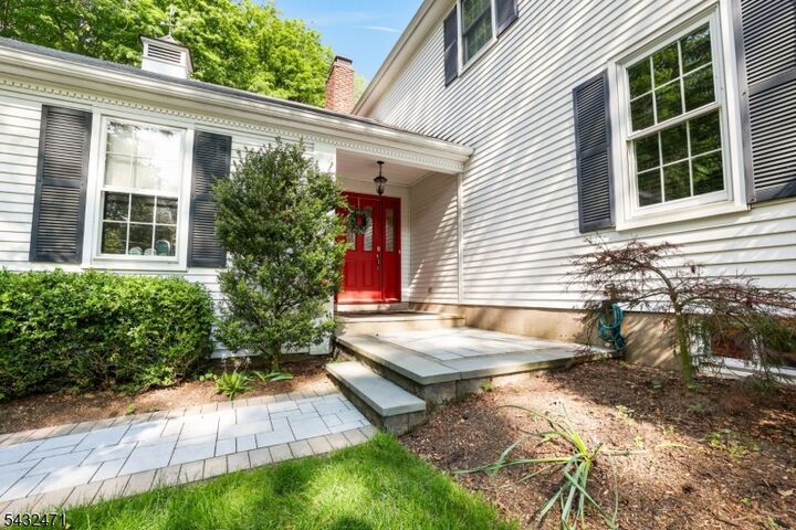 Property Photo:  7 Pontiac Dr  NJ 07470 