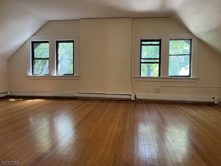 Property Photo:  166 Gordonhurst Ave 3  NJ 07043 
