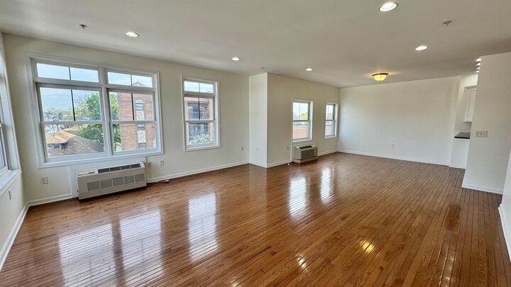 Property Photo:  9252 Kennedy Blvd 406  NJ 07047 