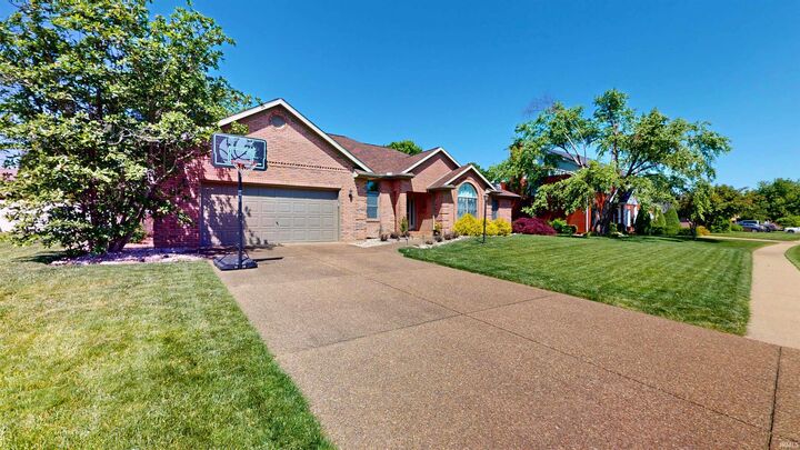 Property Photo: 4333 Brandywine Drive IN 47630