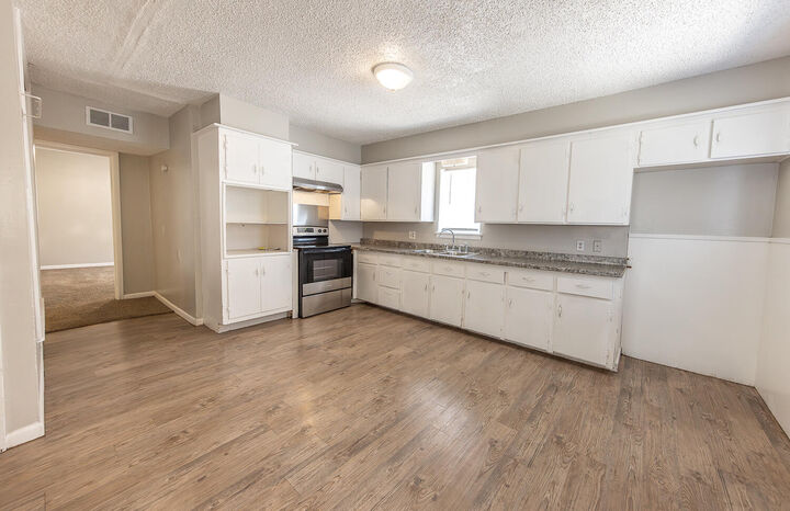 Property Photo:  5005 39th Street  TX 79414 