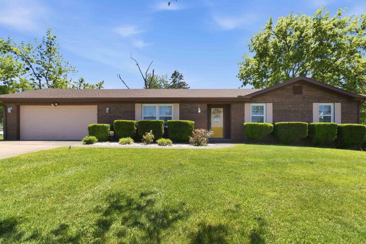 Property Photo:  3011 Simpson Drive  KY 42503 