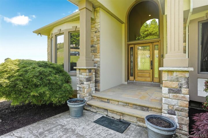 Property Photo:  4 Rachel Court  NY 12721 