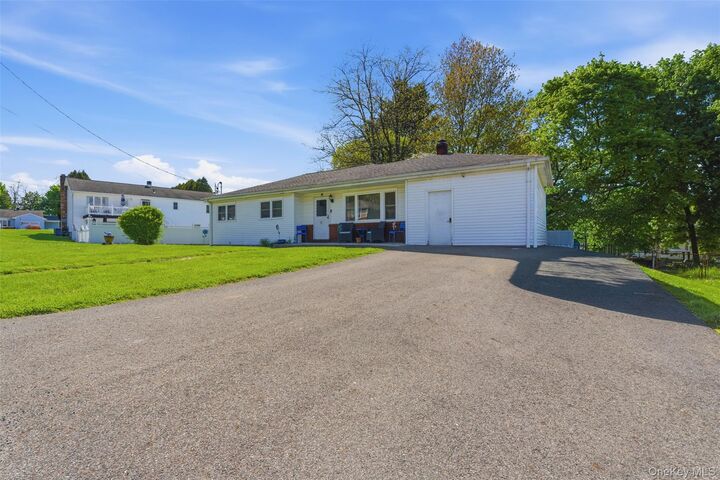 Property Photo:  23 Stori Road  NY 12550 