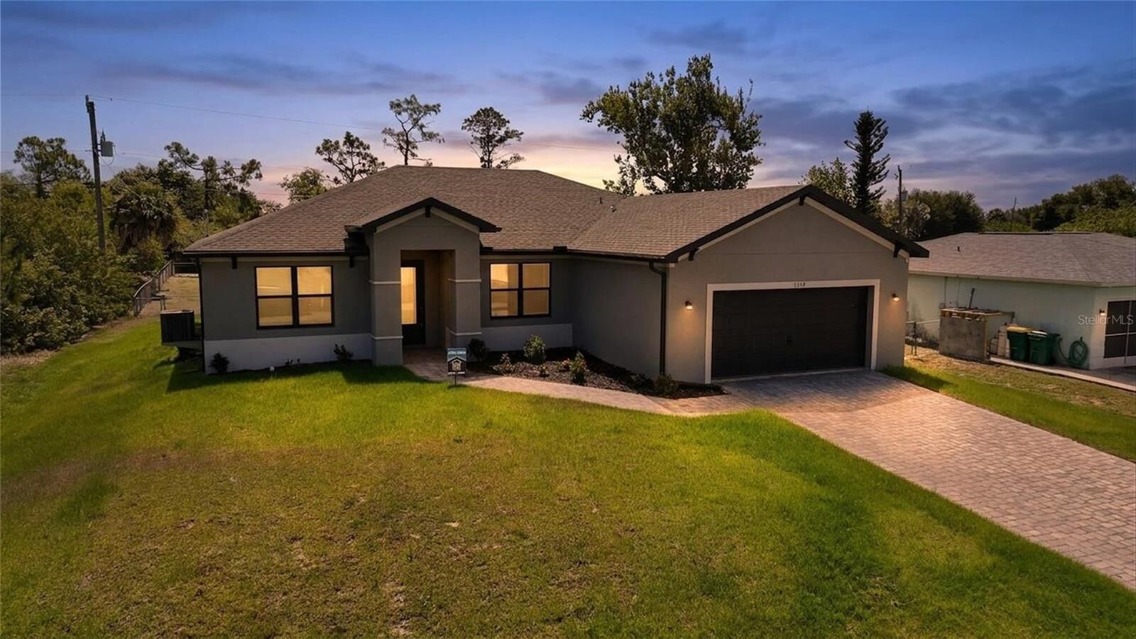 Property Photo: 5104 Munhall Street FL 33981
