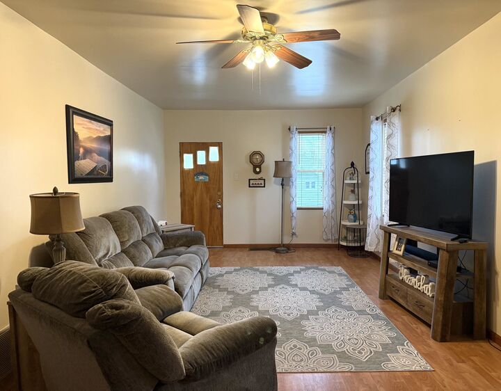 Property Photo:  405 Campbell Street  MI 48708 