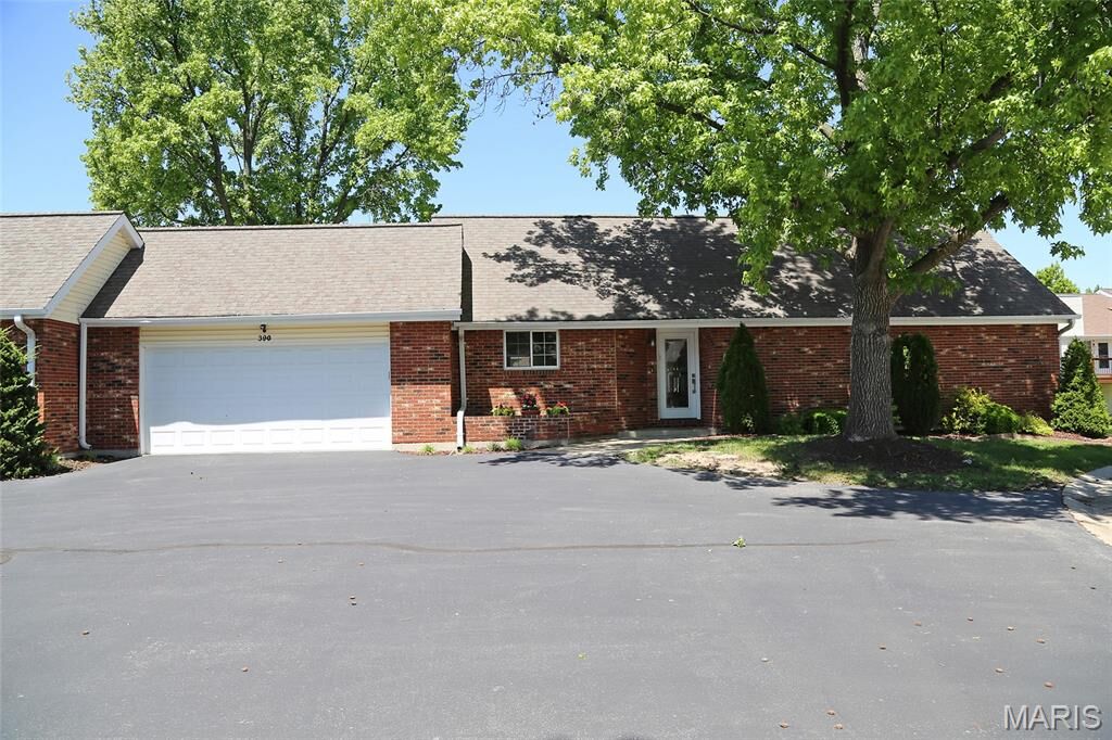 Property Photo:  390 Windsor Place  MO 63376 