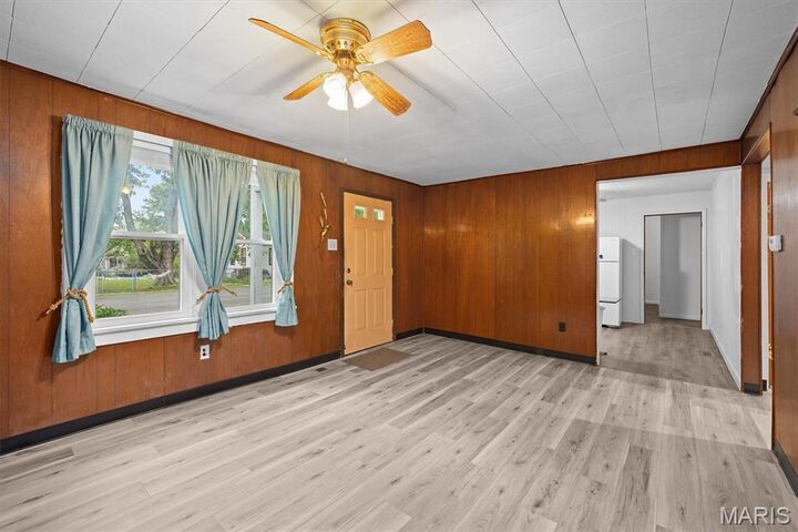 Property Photo: 608 N 4th Street IL 62239