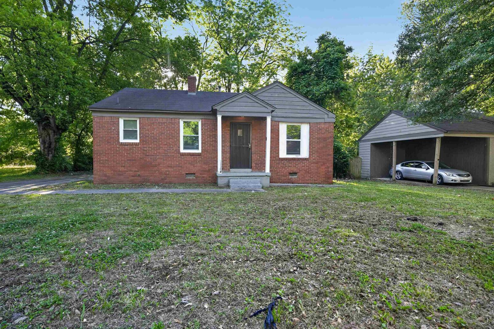 Property Photo:  3156 St Charles Dr  TN 38127 