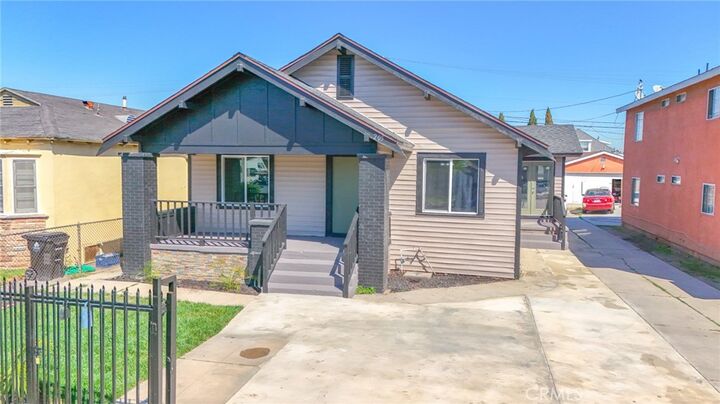 Property Photo:  205 W 98th  CA 90003 