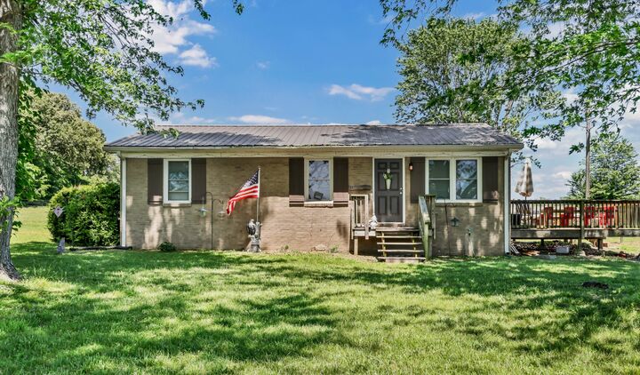 Property Photo:  1068 Hugh Hunter Rd  KY 42262 