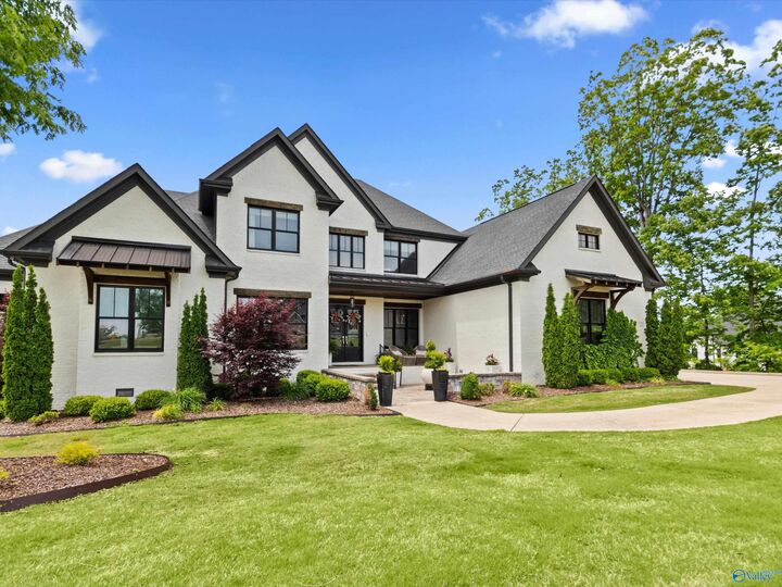 Property Photo:  27 Watson Grande Way  AL 35763 