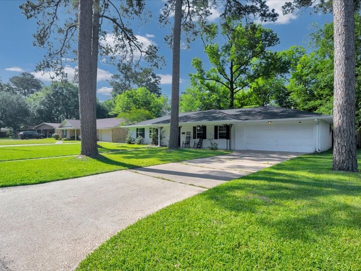 Property Photo:  612 Willow Bend Drive  TX 75901 