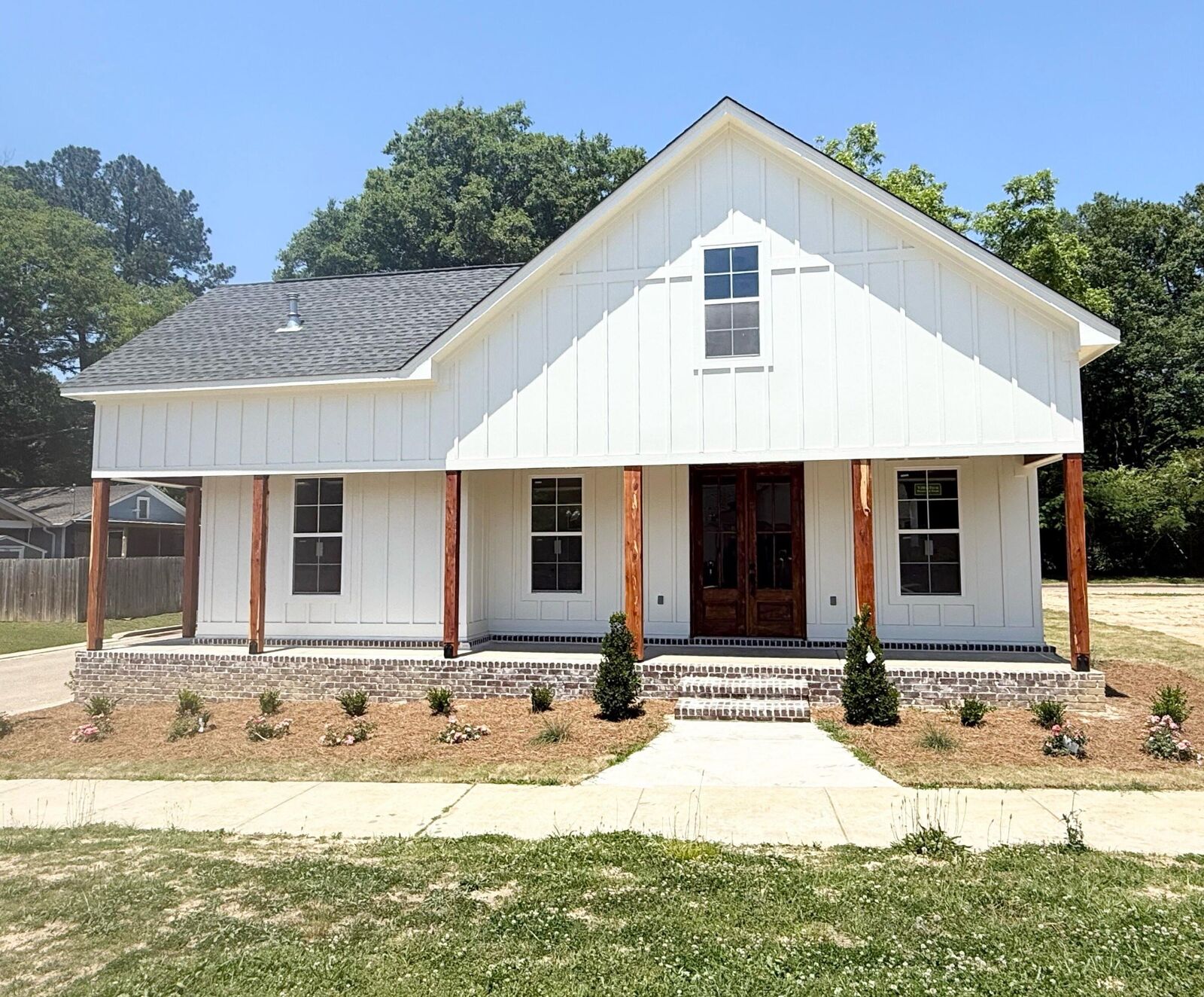 Property Photo:  611 Cicada Cv.  MS 38804 