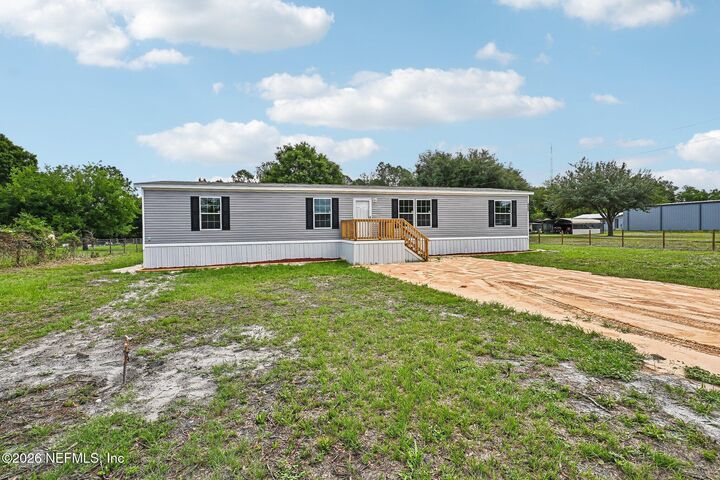 Property Photo:  6771 SW County Road 225  FL 32091 