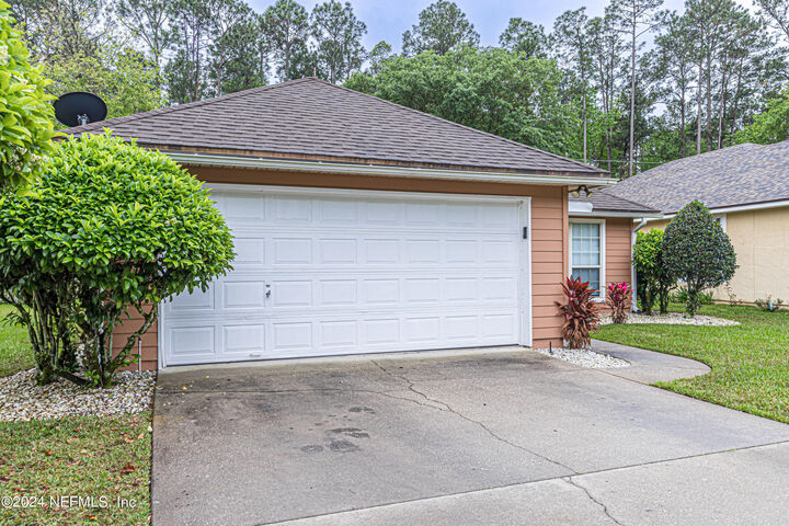 Property Photo:  2243 Trailwood Drive  FL 32003 