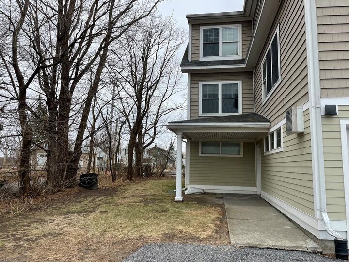 Property Photo:  354 Manhattan Drive  VT 05401 