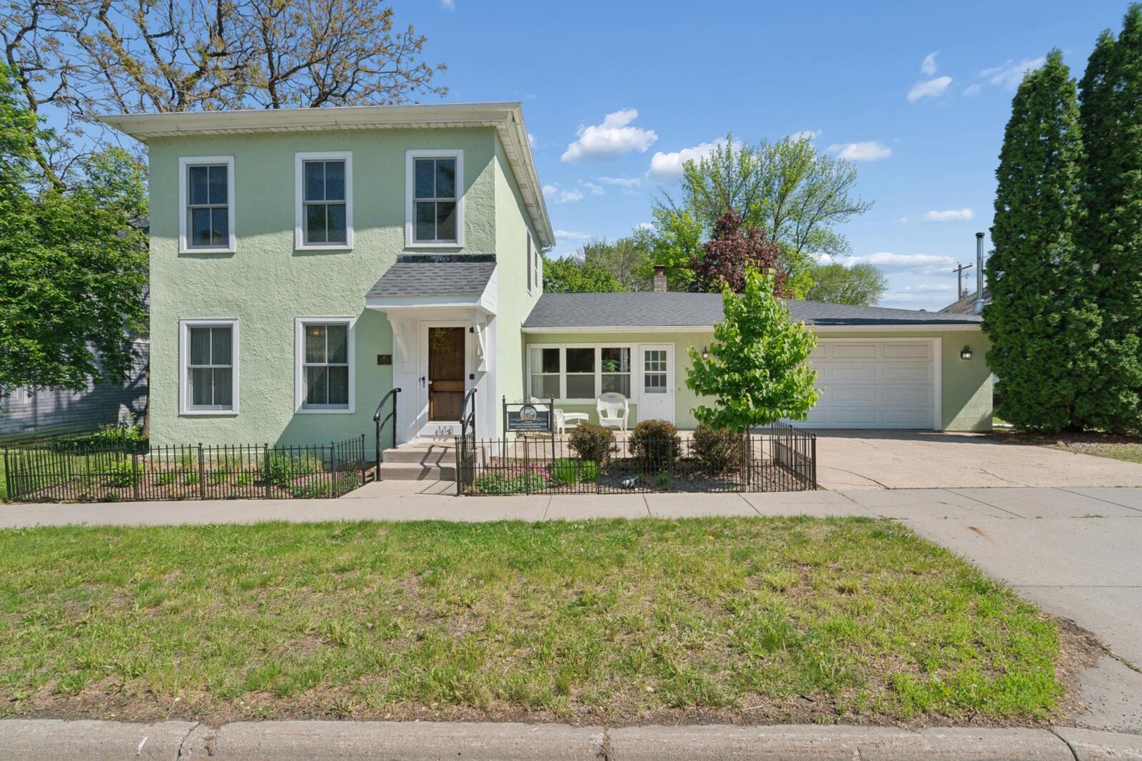 Property Photo: 113 4th Street E MN 55315