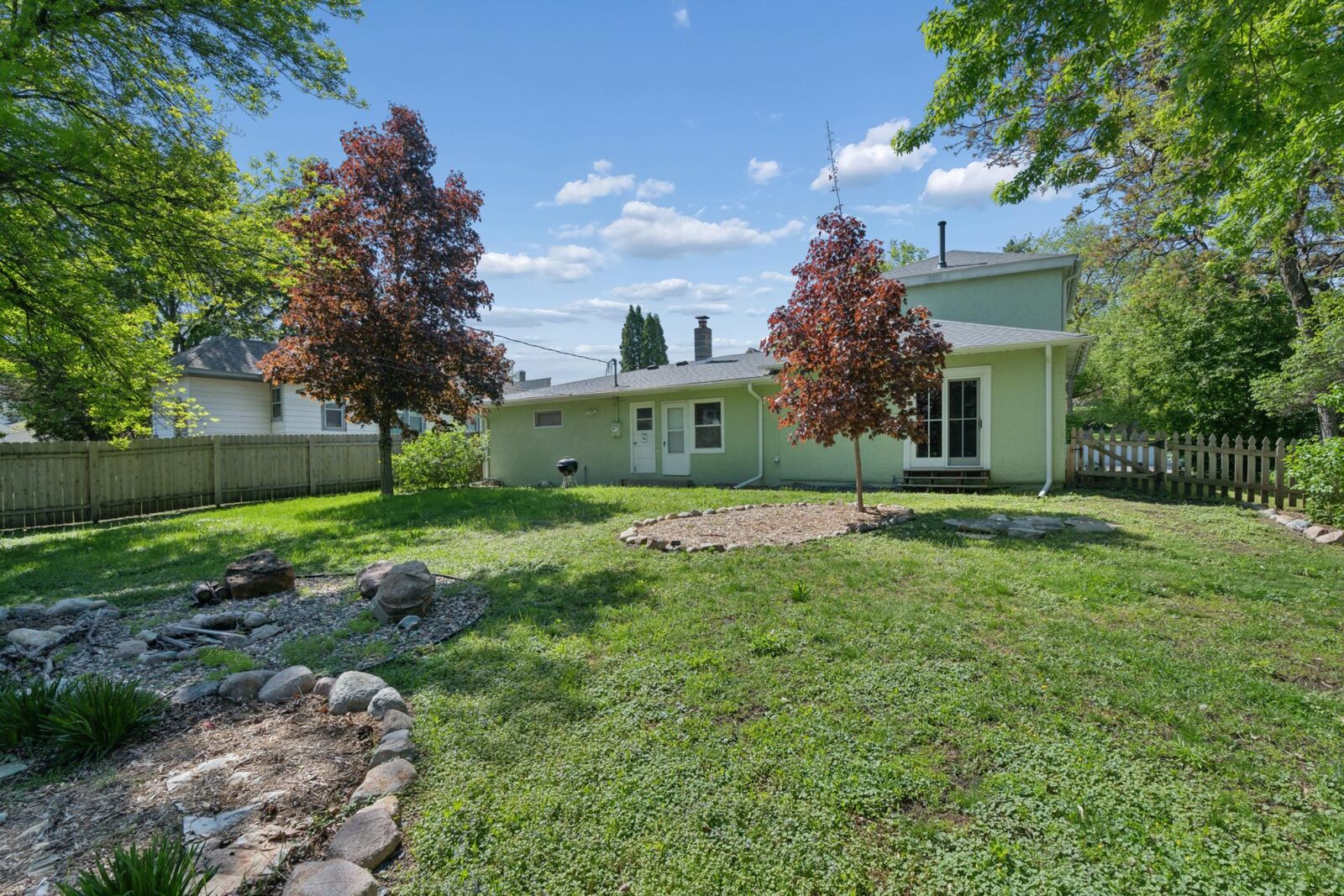 Property Photo:  113 4th Street E  MN 55315 