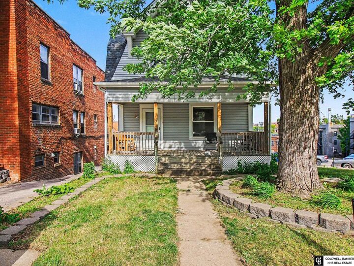 Property Photo:  123 N 31 Avenue  NE 68131 