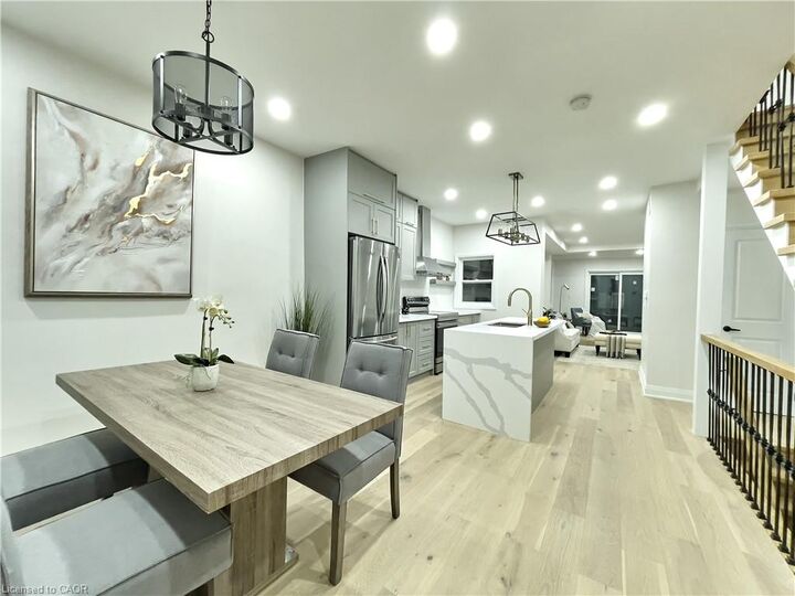 Property Photo:  22 Keith Street  ON L8L 3S1 