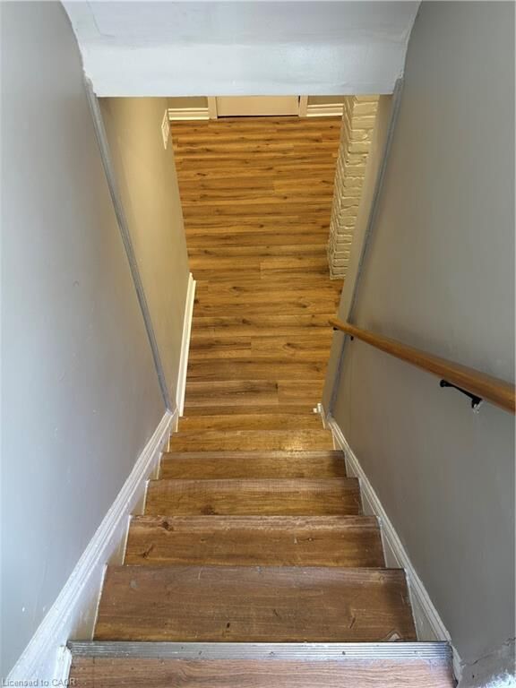 Property Photo:  133 Park Row N 4  ON L8H 4E7 