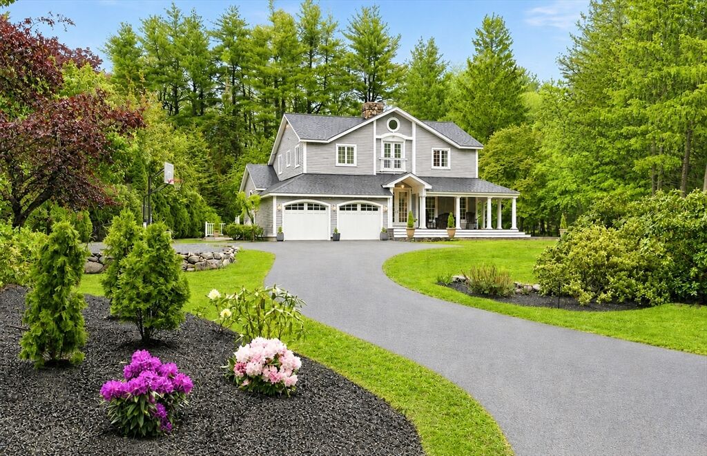 Property Photo:  39 Adams St  MA 01720 