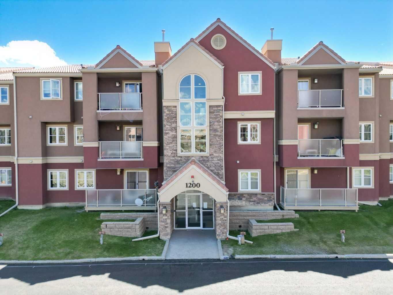 Property Photo:  3400 Edenwold Heights NW 1211  AB T3A 3Y5 