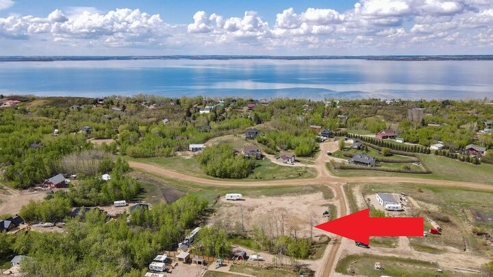 Property Photo:  21 Horse Shoe Lane  AB T0C 3B0 