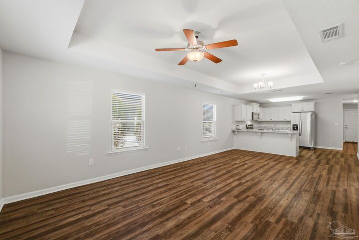 Property Photo:  605 E Fisher St  FL 32503 