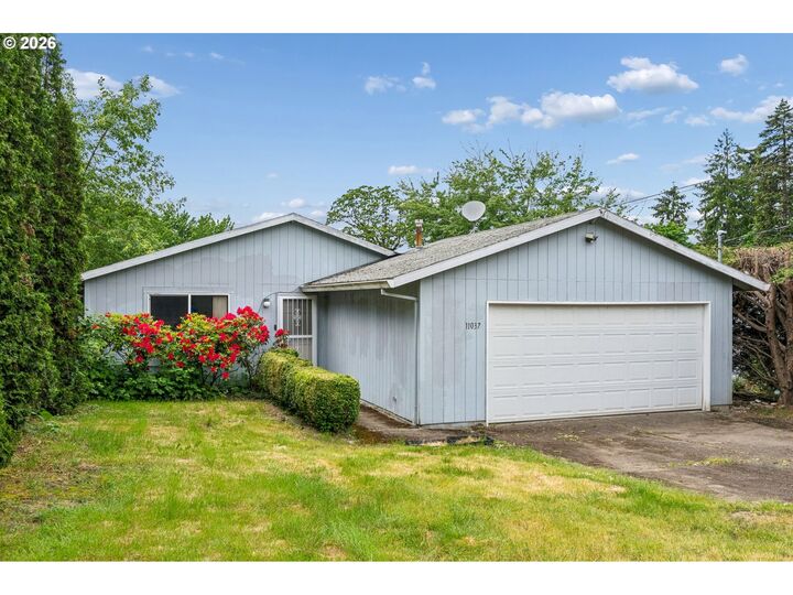 Property Photo:  11037 SW 61st Ave  OR 97219 