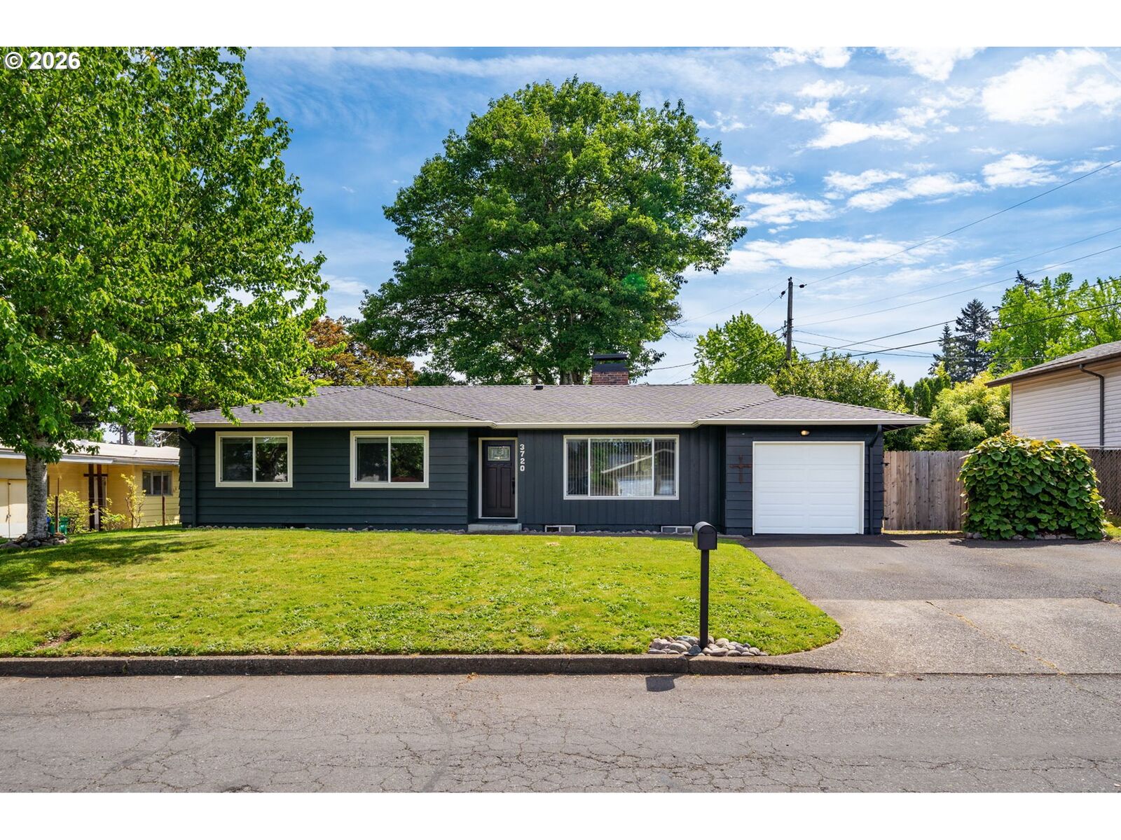 Property Photo:  3720 SE 166th Ave  OR 97236 