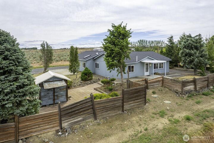 Property Photo:  11397  Dodson Road NW  WA 98823 
