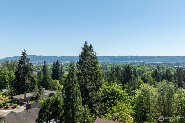 Property Photo: 10 Jeffery Place WA 98632