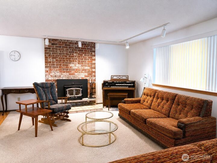 Property Photo:  6206 N Viewmont Street  WA 98407 