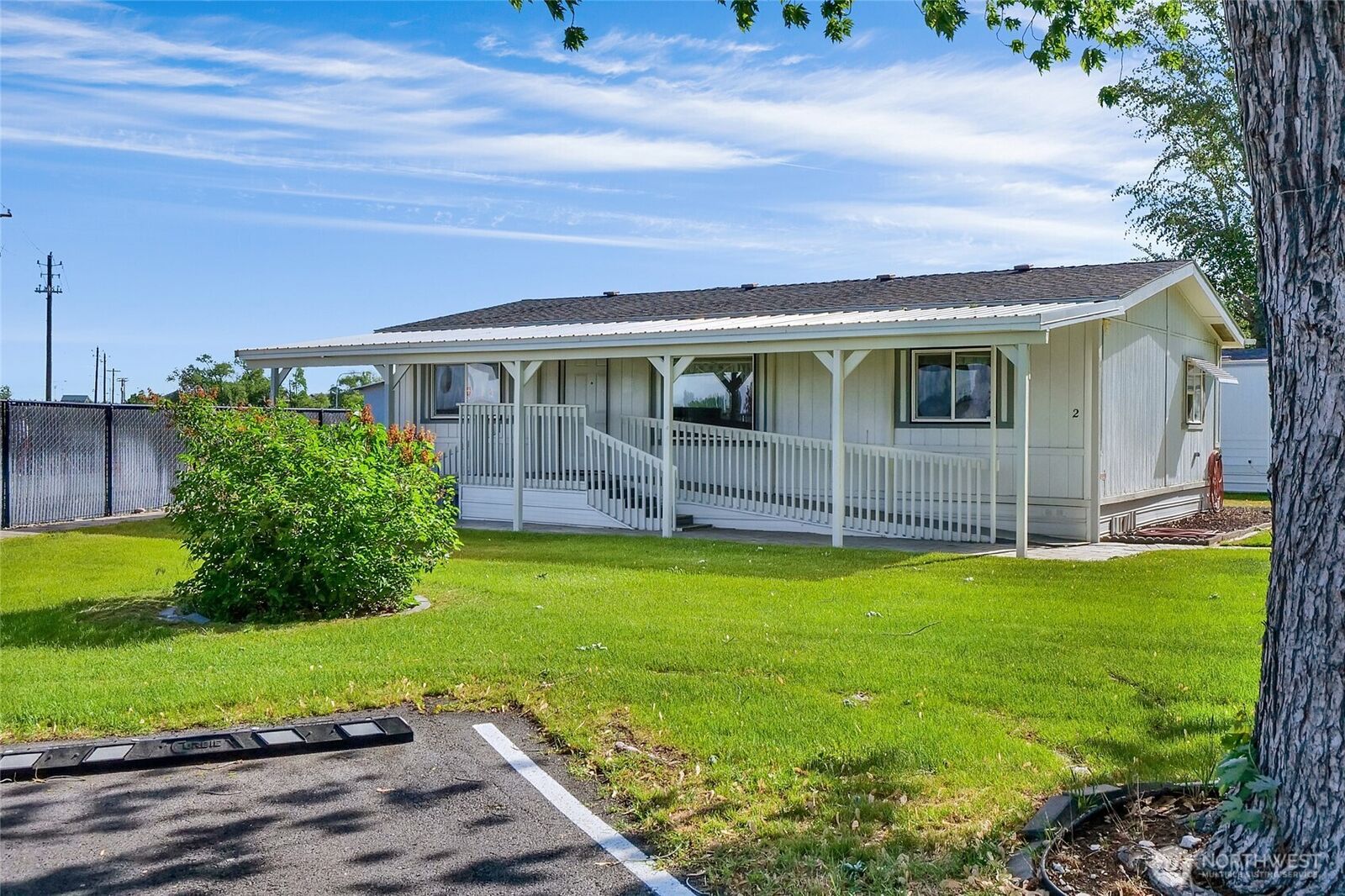 Property Photo:  3131 W Wapato Drive 2  WA 98837 
