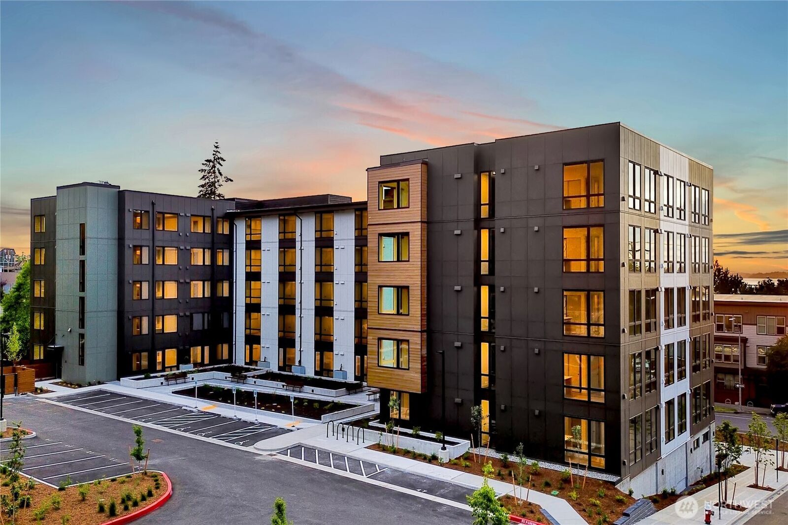 Property Photo:  820 N State Street 507  WA 98225 
